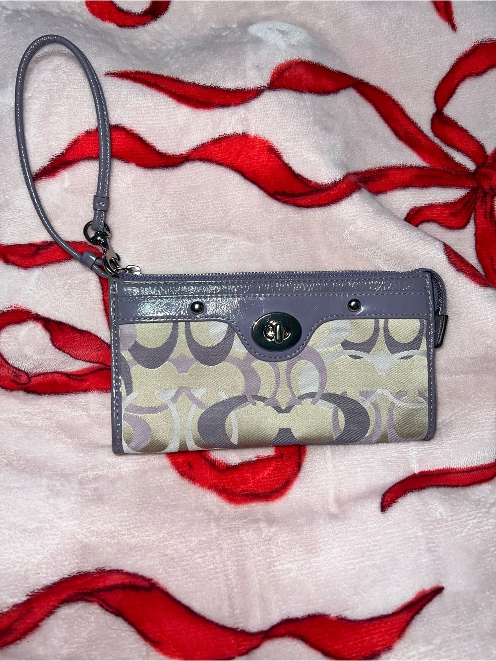 Coach Lavender Turnlock Optic Wristlet Wallet